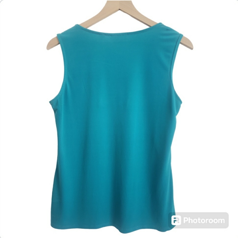 New York & Co Woman's Sleeveless Top - Picture 2 of 4